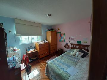 VENDO DEPARTAMENTO EN MIRAFLORES - OCASIÓN!!
