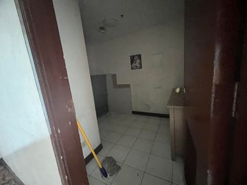 Below market 3 bedroom for sale in Renaissance Tower near Tektite, Podium Mall, 30th Mall, Shangrila, Megamall, Estancia and Capitol Commons