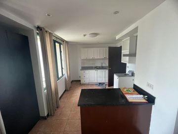 Below market 3 bedroom for sale in Renaissance Tower near Tektite, Podium Mall, 30th Mall, Shangrila, Megamall, Estancia and Capitol Commons