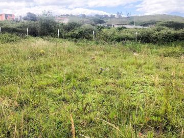 Vendo 1.000 m2 Sector Bellavista de Ibarra
