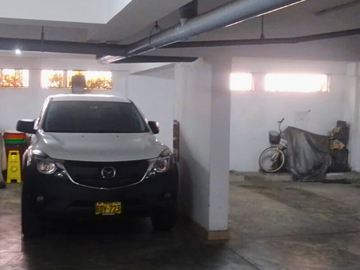 VENDO DEPARTAMENTO DE 46 m2 en PRIMER PISO  + COCHERA + 2 DEPOSITOS  A  PASOS DEL MALECON DE MAGDALENA DEL MAR LIMITE CON SAN ISIDRO.