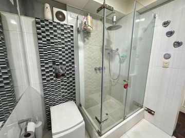 Vendo Amplio Y Hermoso Departamento En 1Er Piso De Facil Acceso A Molina Plaza