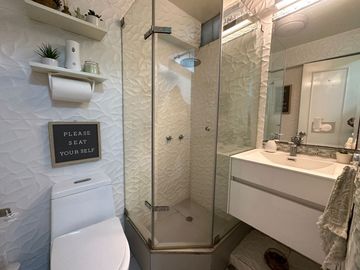 Vendo Amplio Y Hermoso Departamento En 1Er Piso De Facil Acceso A Molina Plaza