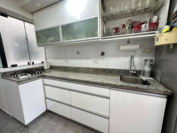 Vendo Amplio Y Hermoso Departamento En 1Er Piso De Facil Acceso A Molina Plaza
