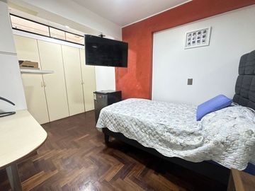 Vendo Amplio Y Hermoso Departamento En 1Er Piso De Facil Acceso A Molina Plaza