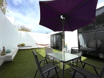 San Ángel Casa en Venta 5R 3.5B 3E Patios Terrazas Roof Garden.