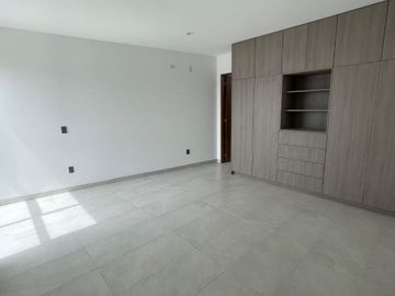 Propiedad en Venta en esquina con hermosas vistas desde Lomas Punta del Este