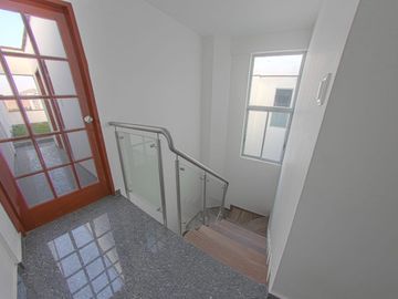 📌Exclusivo DÚPLEX de Estreno frente al PENTAGONITO ubicado en SAN BORJA