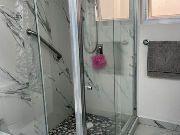 ESPECTACULAR RESIDENCIA EN JURIQUILLA
