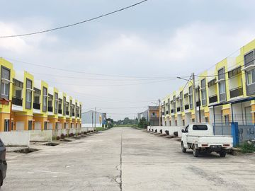 Dijual Gudang & Ruko New Launching Surya Grand Cisoka Tangerang Murah Bagus Lokasi Sangat Strategis