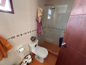 Casa en la Urbanización Colegio Francés - Norte de Quito