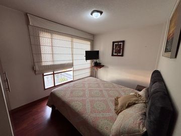 Casa en la Urbanización Colegio Francés - Norte de Quito