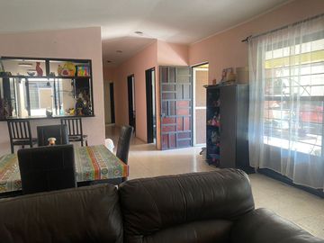 AMPLIA CASA EN ZONA NORTE VENTA A 10 MIN DEL CD DE OAXACA