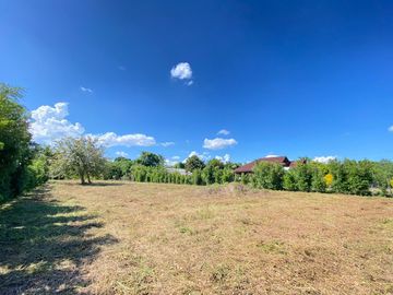 Beautiful 1 Rai plot of land for sale in Mae Faek, Mae Jo