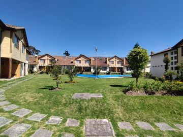 ¡Tu Casa Propia en Urb. Privada en Conocoto – Los Chillos!
