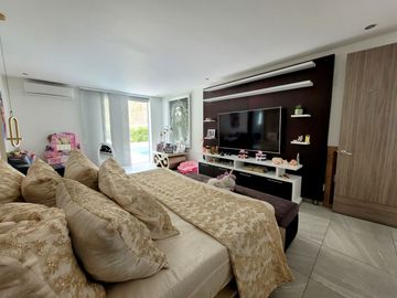 CASA EN SAN JOSE DE LAS VILLAS