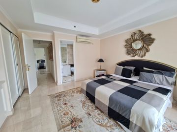 Dijual Apartemen Bukit Golf Hill Terraces Luas 170 m2, 3 Bedroom Semi Furnished