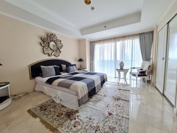 Dijual Apartemen Bukit Golf Hill Terraces Luas 170 m2, 3 Bedroom Semi Furnished