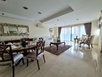 Dijual Apartemen Bukit Golf Hill Terraces Luas 170 m2, 3 Bedroom Semi Furnished