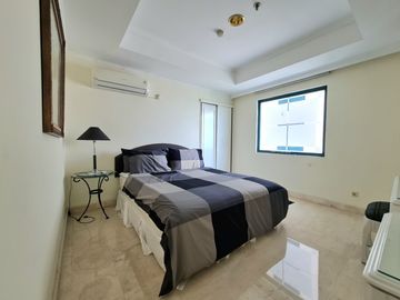 Dijual Apartemen Bukit Golf Hill Terraces Luas 170 m2, 3 Bedroom Semi Furnished