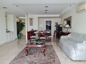 Dijual Apartemen Bukit Golf Hill Terraces Luas 170 m2, 3 Bedroom Semi Furnished