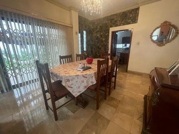 CIUDADELA URDENOR 1, VENDO PRECIOSA, LUJOSA  Y AMPLIA CASA, FULL ACABADOS, DOS PLANTAS