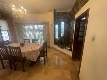 CIUDADELA URDENOR 1, VENDO PRECIOSA, LUJOSA  Y AMPLIA CASA, FULL ACABADOS, DOS PLANTAS