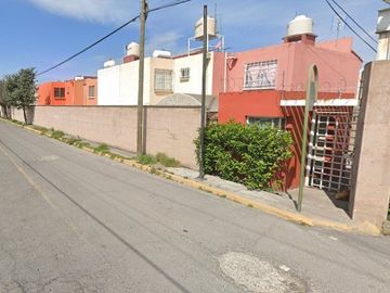 CASA EN PRIVADA OYAMEL, COL. LIBERTAD, ATIZAPAN. ¡NO CRÉDITOS!