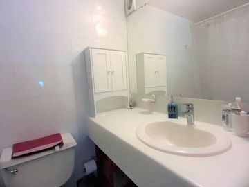 METRO U.DE CHILE VENTA DEPTO 2 DORM.+ 2 BAÑOS+1 BODEGA.