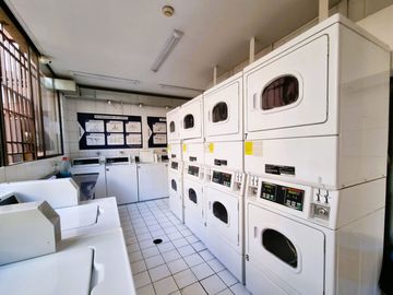 METRO U.DE CHILE VENTA DEPTO 2 DORM.+ 2 BAÑOS+1 BODEGA.
