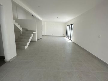 Casa en Venta, Fraccionamiento Alamo Sur Etapa 3, Santiago Nuevo Leon