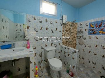 Single-storey detached house for sale Price lower than market, area 100 sq m., Soi Plai Na, Pho Rai Wan Subdistrict, Mueang District, Phetchaburi Prov
