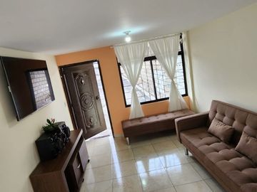 Casa en Venta en el centro de Sangolquí valle de los chillos.