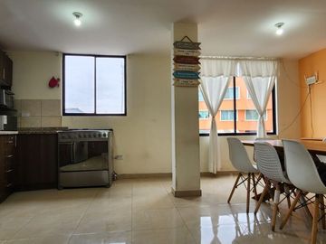Casa en Venta en el centro de Sangolquí valle de los chillos.
