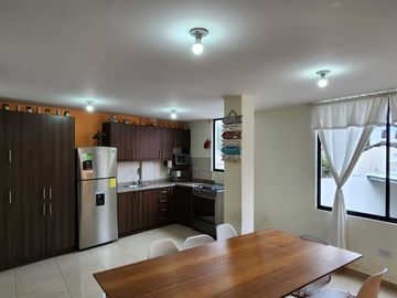 Casa en Venta en el centro de Sangolquí valle de los chillos.