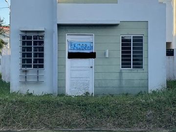 FOR SALE!! HOUSE & LOT in NUVALI