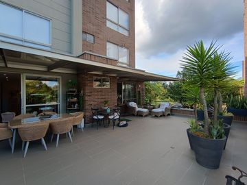 Condo With Hotel Services Including Housekeeping, Pool, Gym, Spa + More Heart of Llanogrande