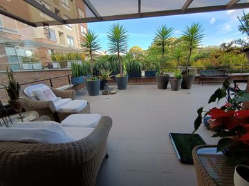 Condo With Hotel Services Including Housekeeping, Pool, Gym, Spa + More Heart of Llanogrande
