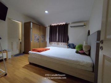 For Sale/rent 2-storey detached house near the BTS, Phonpailin Thorntara Village (English version below)