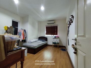For Sale/rent 2-storey detached house near the BTS, Phonpailin Thorntara Village (English version below)