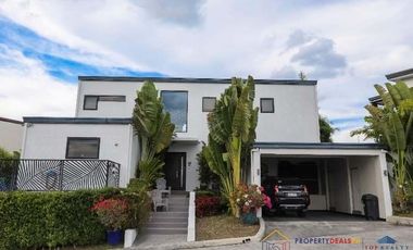 House and Lot For Sale in Clark Sun Valley at Pampanga