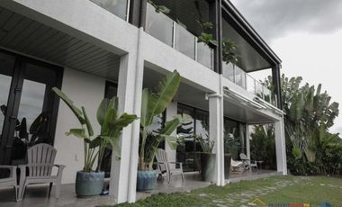 House and Lot For Sale in Clark Sun Valley at Pampanga