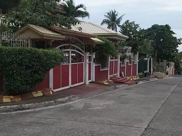 For Sale House and Lot in Alpha Executive Homes in Talisay City, Cebu
