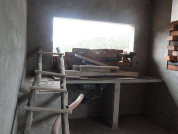 Venta de casa de campo en obra negra en Otavalo