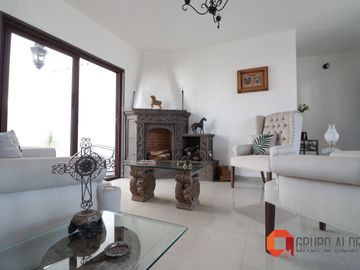 VENTA DE CASA EN JURICA MISIONES  VC04
