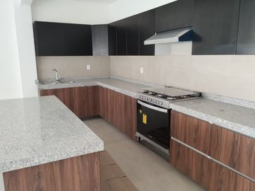 VENTA DE CASA NUEVA CON RECÁMARA EN PLANTA BAJA EN LAS FINCAS, JIUTEPEC