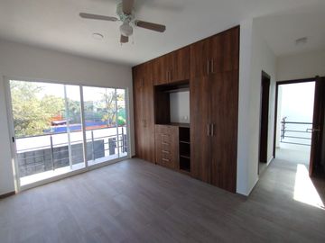 VENTA DE CASA NUEVA CON RECÁMARA EN PLANTA BAJA EN LAS FINCAS, JIUTEPEC