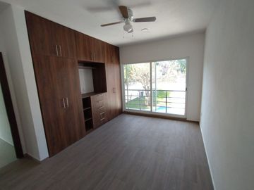 VENTA DE CASA NUEVA CON RECÁMARA EN PLANTA BAJA EN LAS FINCAS, JIUTEPEC
