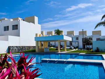 Venta de casas con alberca en Morelos 3 recamaras casa club y laguna acepto CREDITOS