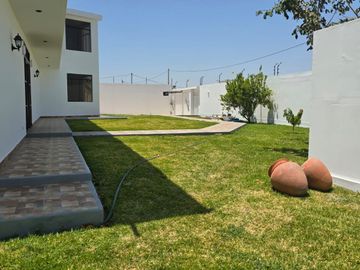 HERMOSA CASA EN ALQUILER – LA MARIPOSA - LOS EJIDOS - PIURA